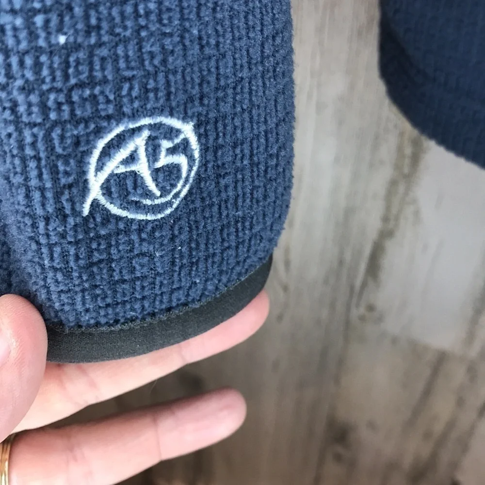 The North Face1/4 Zip Pullover